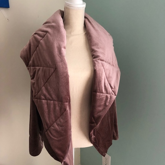 Young Fabulous & Broke Sweaters - Young Fabulous & Broke mauve velvet cardigan M